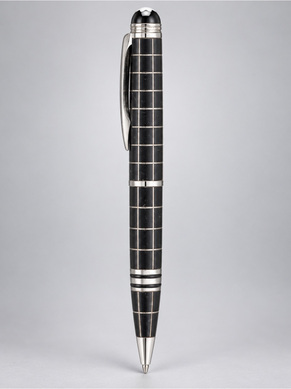 Montblanc StarWalker Metal Rubber Grid Ballpoint Pen Black Silver 8857